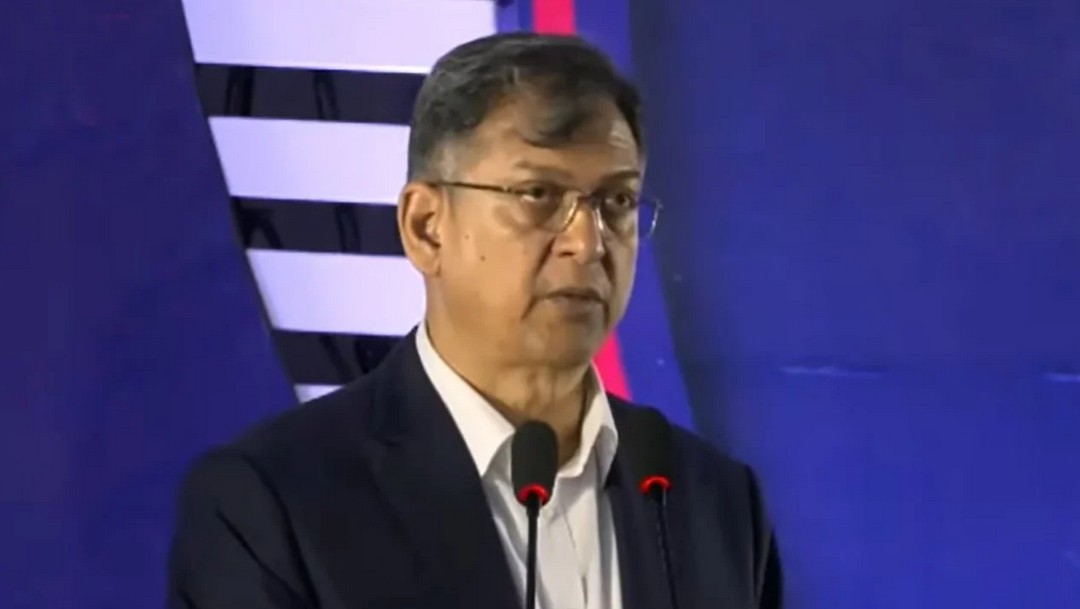 হেলিকপ্টার যুক্ত করা হবে কোস্টগার্ডের বহরে : স্বরাষ্ট্রমন্ত্রী